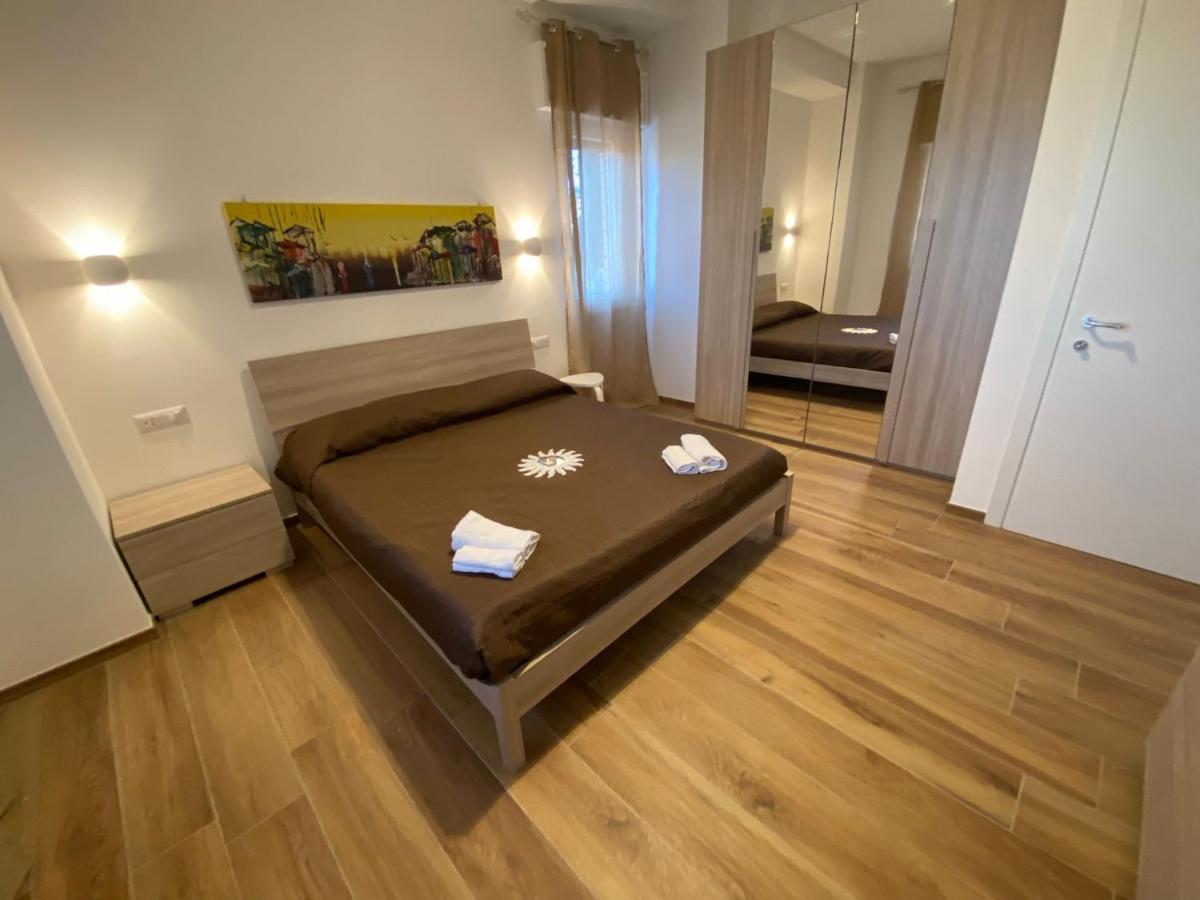 Apartamento Viriamo House ROMA Acilia Exterior foto