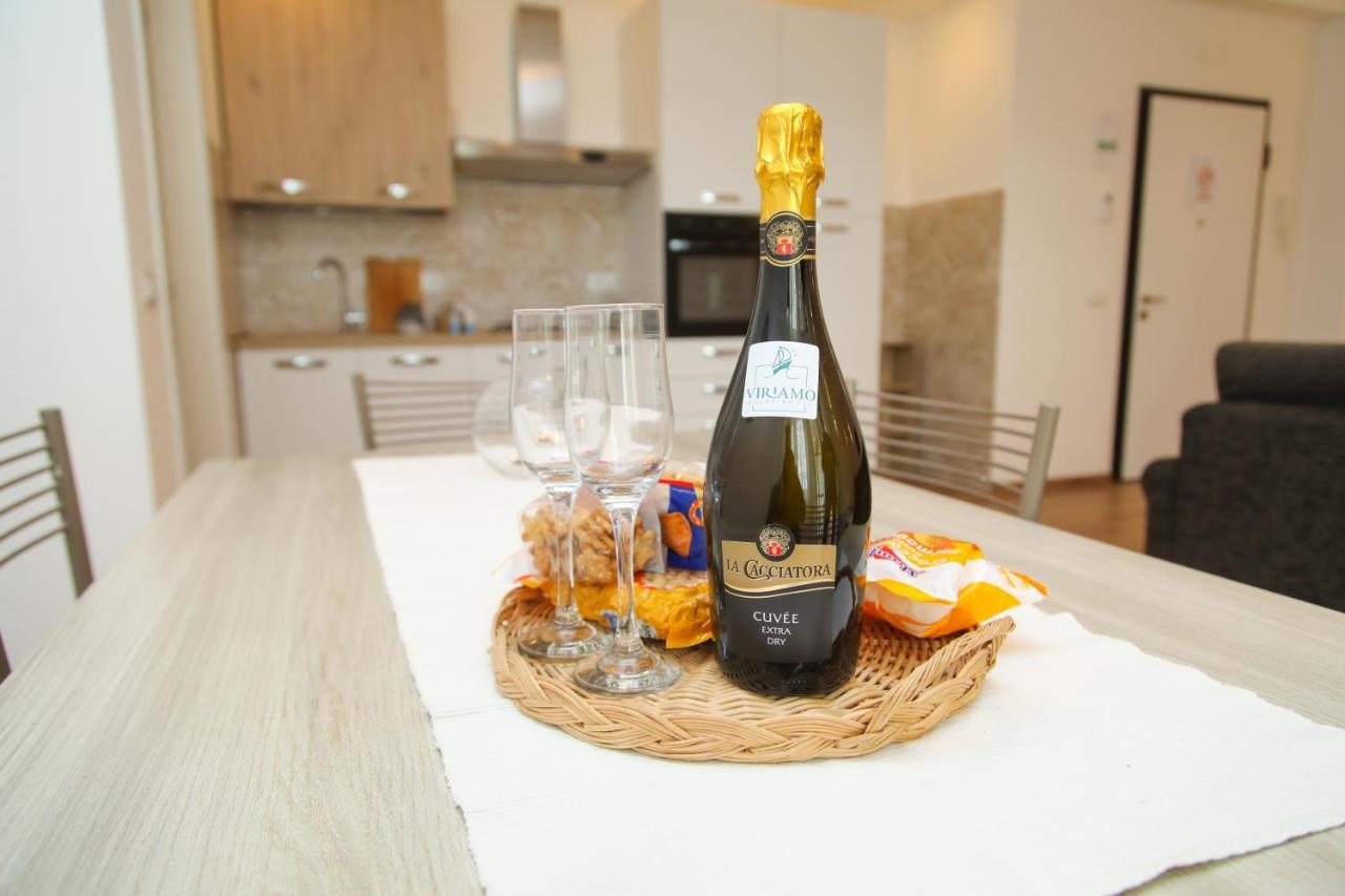 Apartamento Viriamo House ROMA Acilia Exterior foto